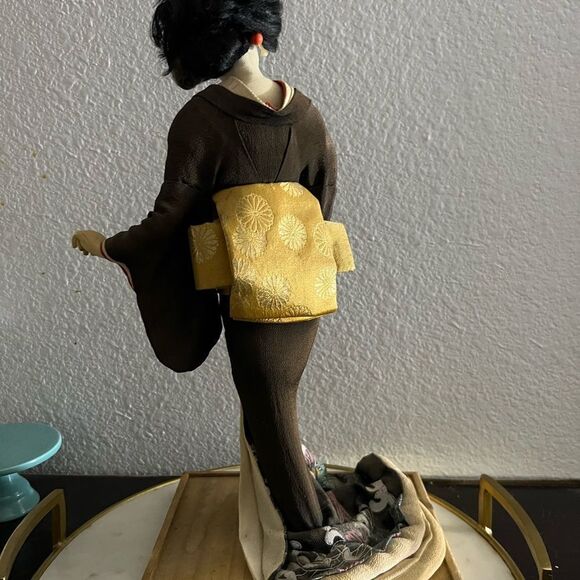 Vintage Geisha Doll Japanese Red Yellow Obi Sash Brown Tan Kimono 15.5” 70’s EUC - Picture 5 of 9